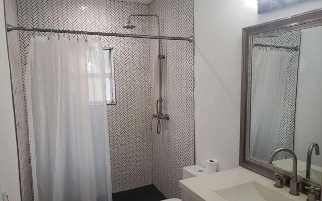 photo 5 of ARE-G Miami Lux Rental