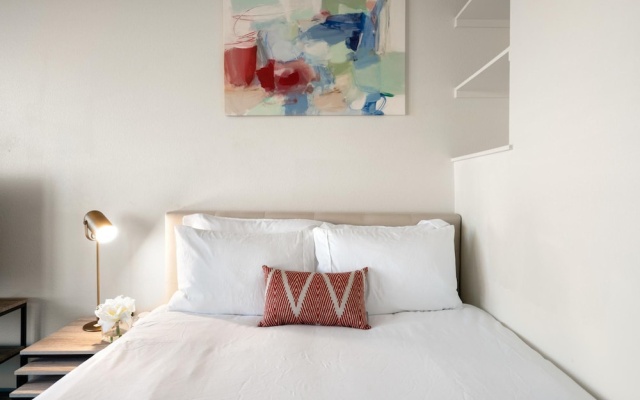 photo 4 of Arlington Dreamy Studio Apartment