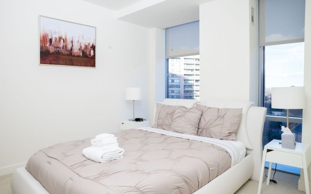 photo 4 of Arlington Fully Furnished Apartments in Crystal City