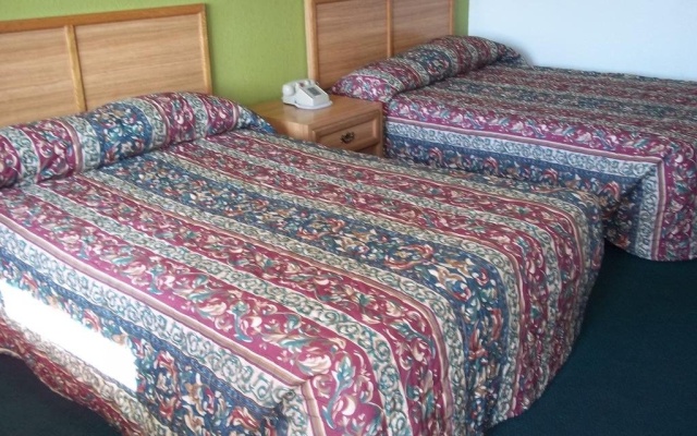 photo 3 of Arlington Inn