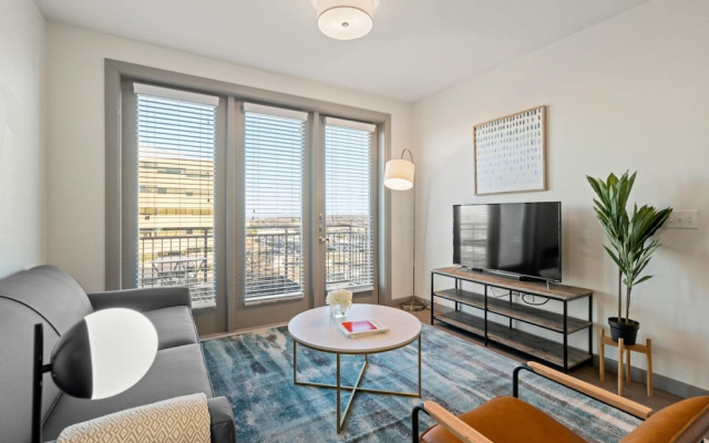 photo 4 of Arlington Upscale 2BD 2BA Apartment