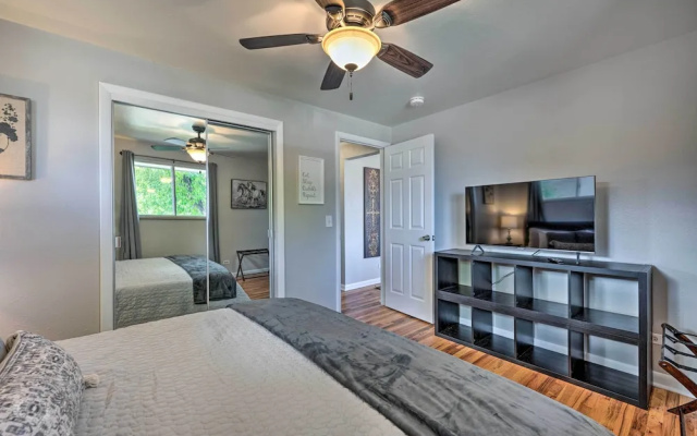 photo 4 of Fenced Yard + Patio: Pet-friendly Denver Home Base