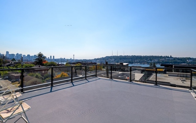 photo 5 of A-seattle Urban Village- San Juan- Roof top Deck