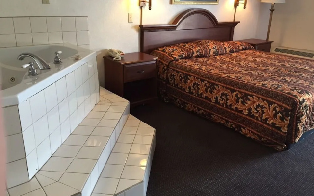 photo 3 of Ashburn Inn & RV Park