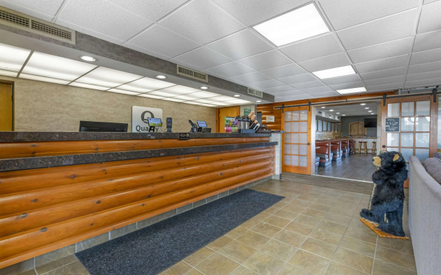 photo 2 of Quality Inn Ashland - Lake Superior
