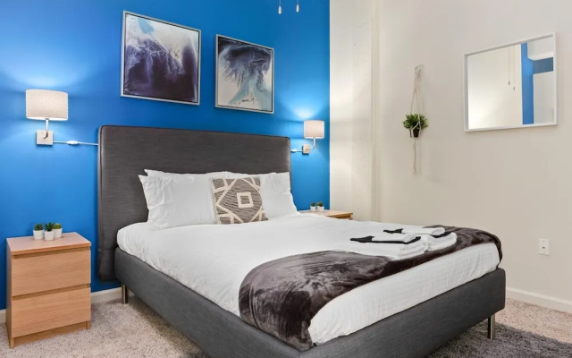 photo 2 of City Center Apartment, Walk Everywhere, Wifi