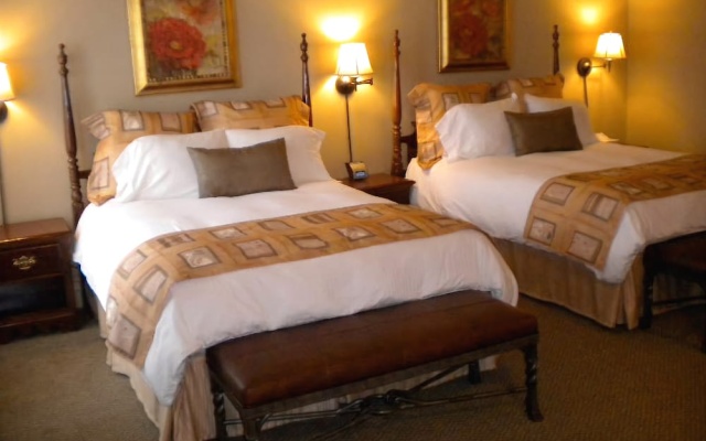 photo 5 of Astor Hotel