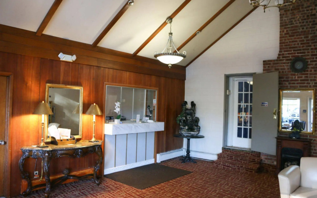 photo 2 of Atlas Motor Lodge