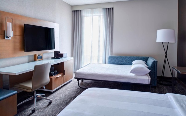 photo 5 of Auburn Hills Marriott Pontiac at Centerpoint