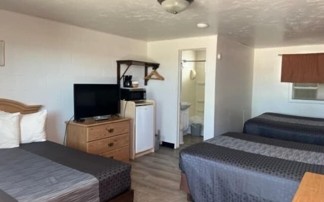 photo 5 of Autoinn Motel
