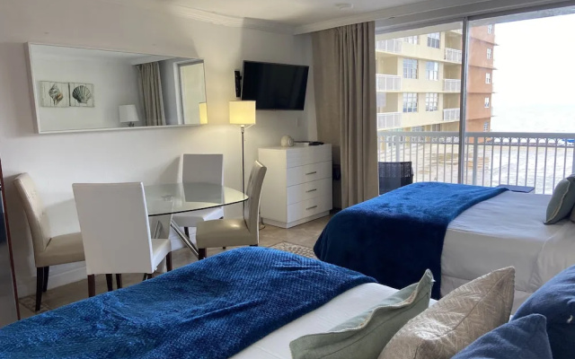 photo 3 of Aventura BeachFront Hotel Condos