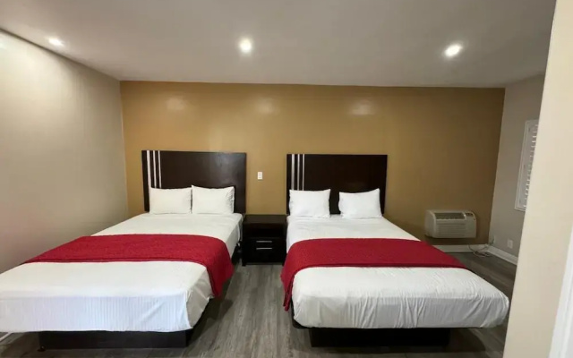 photo 3 of Avenue Motel
