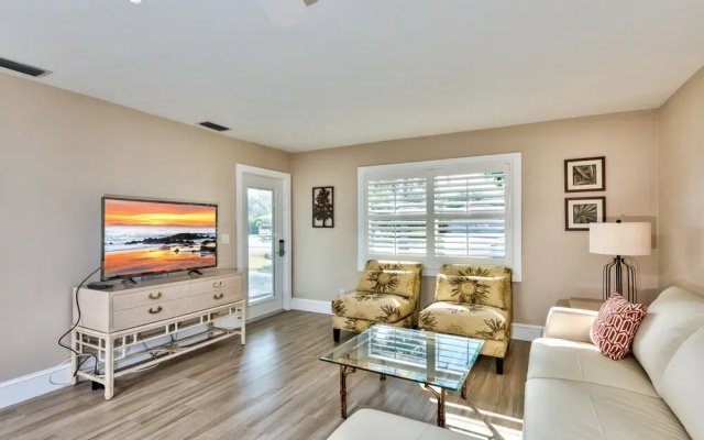 photo 5 of Avola Vacation Rental by NFVH