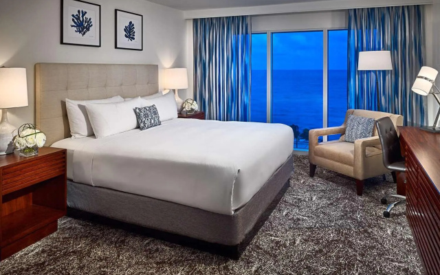 photo 2 of Sonesta Fort Lauderdale Beach