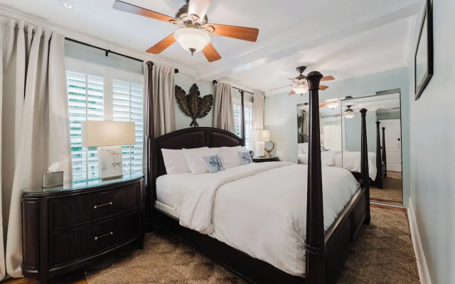 photo 3 of Bahama Breeze Bungalow