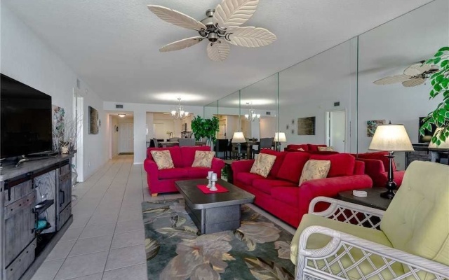 photo 2 of Bahia Vista 15567 - Two Bedroom Condo