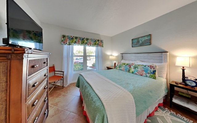 photo 5 of Bahia Vista by Distinctive Beach Rentals