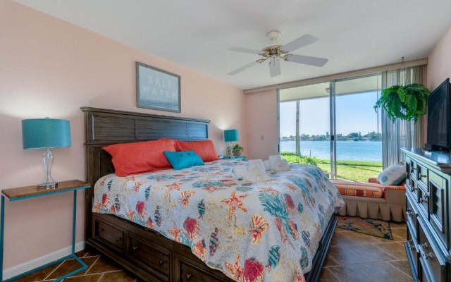 photo 4 of Bahia Vista 8-115
