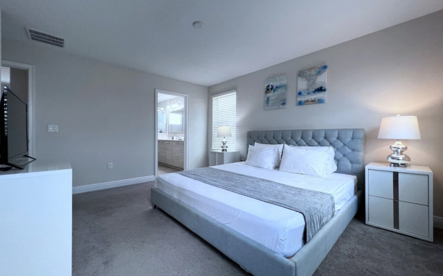 photo 5 of Balmoral Resort-207al 4 Bedroom Home by RedAwning