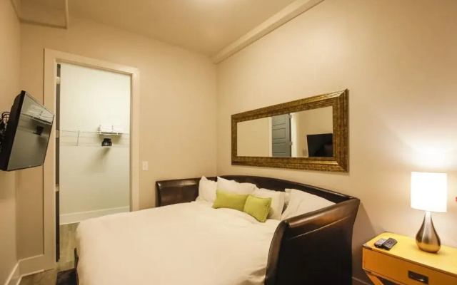 photo 4 of Banner Urban Two Bedroom Loft - Sbr 53506