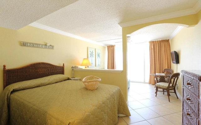 photo 4 of Barefoot Beach Club