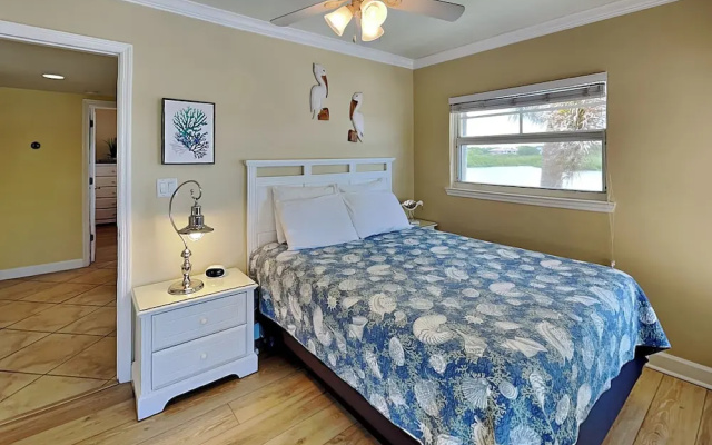 photo 3 of Barefoot Beach Resort B-201 by Distinctive Beach Rentals
