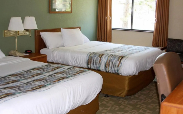 photo 5 of Barker's Island Inn Resort