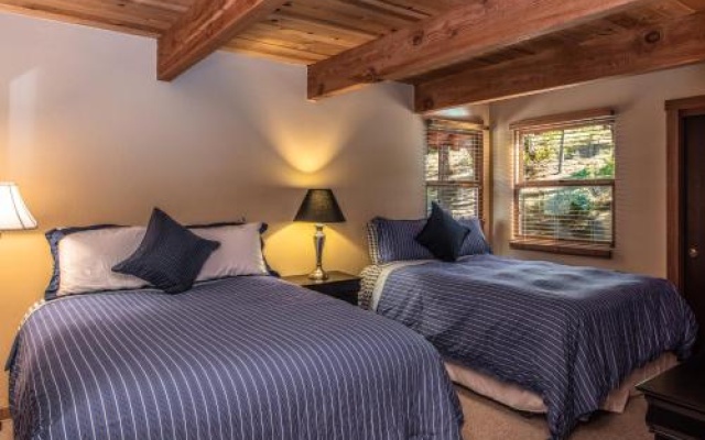 photo 4 of Basque Haus - 3 Br Home