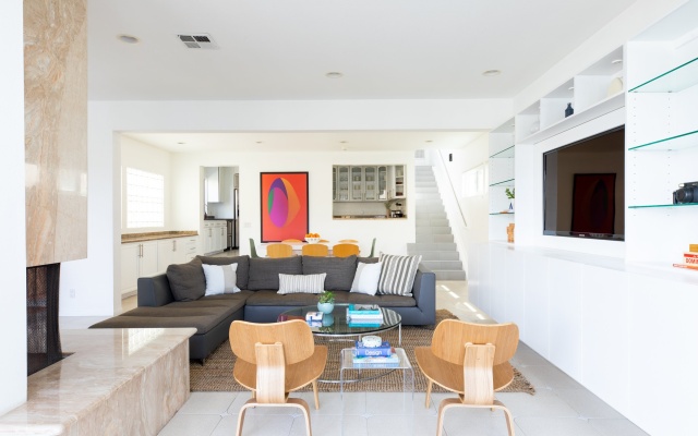 photo 5 of Bay Breeze by Avantstay Bayfront Home w/ Fire Pit & Private Dock in Balboa Peninsula