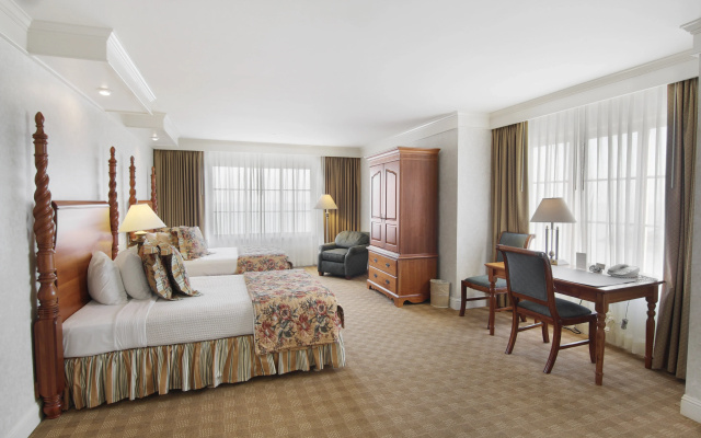 photo 4 of Bay Landing Hotel