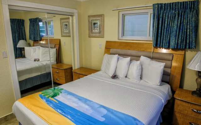 photo 2 of Bay Palms Waterfront Resort - Hotel and Marina