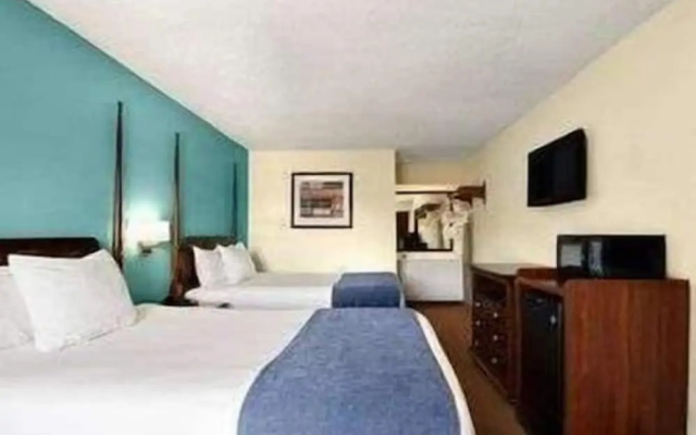 photo 4 of Baymont by Wyndham Florence