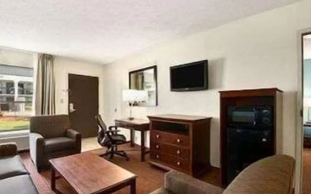 photo 5 of Baymont by Wyndham Florence