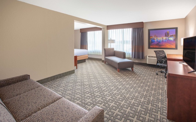 photo 4 of Baymont by Wyndham Grand Rapids Near Downtown