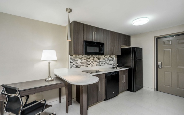 photo 3 of Baymont by Wyndham Clarksville
