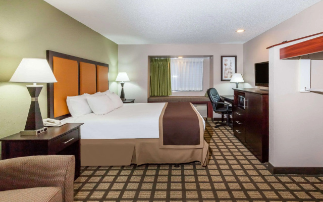 photo 4 of Baymont by Wyndham Gaylord