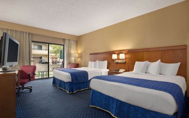 photo 2 of Baymont by Wyndham Columbia Northwest