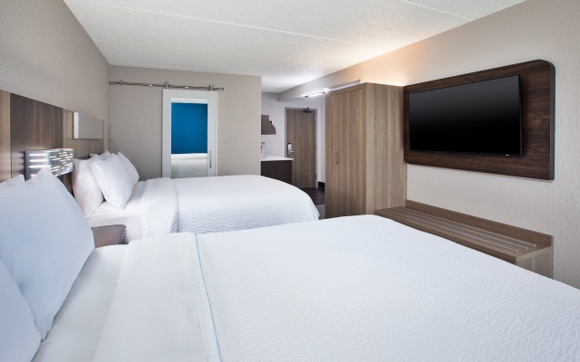 photo 3 of Holiday Inn Express & Suites Eden Prairie – Minneapolis by IHG