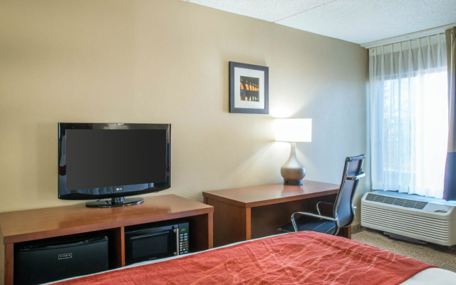 photo 3 of Baymont Inn & Suites Eden Prairie/Minneapolis
