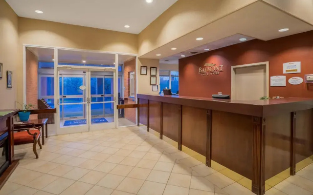 photo 2 of Baymont Inn & Suites Warrenton