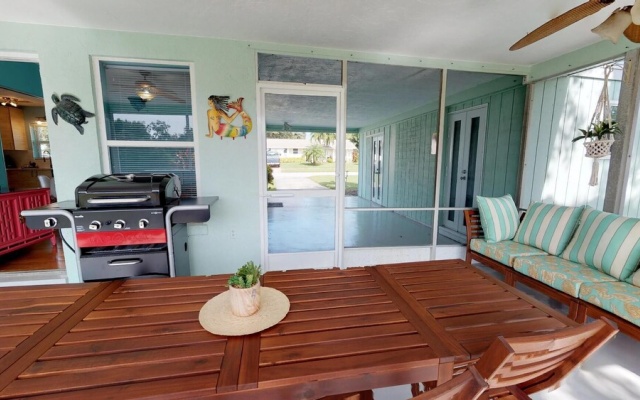 photo 3 of Bayou Bungalow