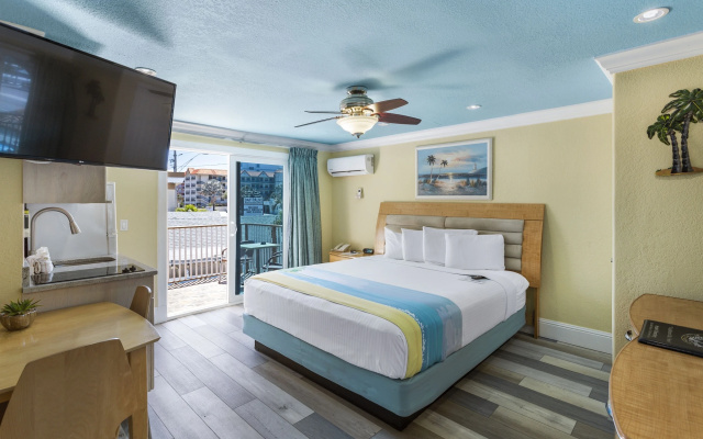 photo 4 of Bayview Plaza Waterfront Resort