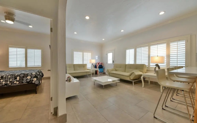 photo 2 of A1 Beach Home in Prime Location With Grill and AC