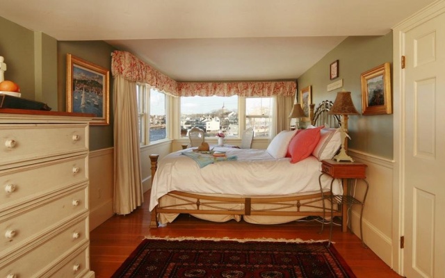 photo 5 of Beach & King Street Inn