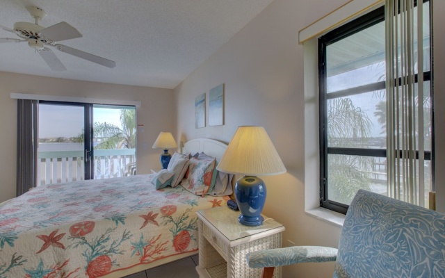 photo 5 of Beach Palms 6B by Anna Maria