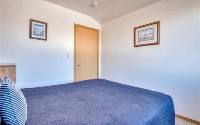 photo 2 of Beach Street Getaway- Seaside - 4 Br home by RedAwning