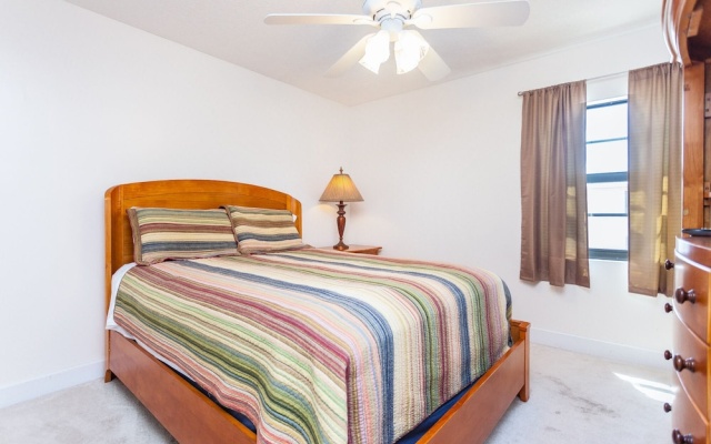 photo 4 of Beachcomber 301 2 Br condo by RedAwning