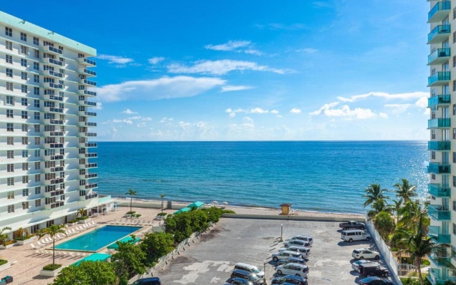 photo 4 of Beachfront 2 bedroom at Tides Hollywood 8th floor