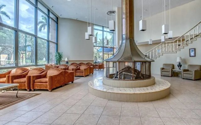 photo 2 of Beautiful cozy 1br apartment walk from the ocean!