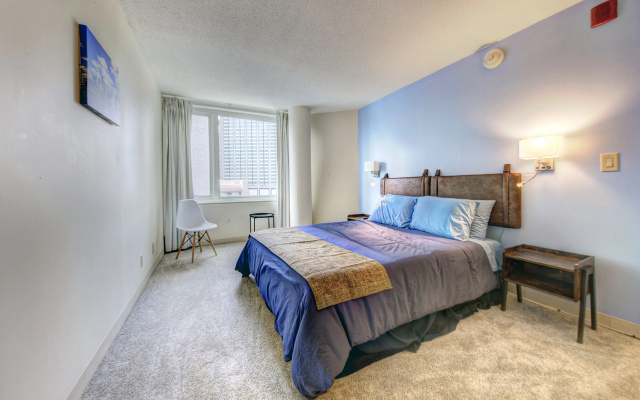 photo 5 of Beautiful, fully equipped, luxury condo!